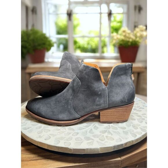 Kork-Ease $195 Skye Bootie Distressed Suede Leather Ankle Boots Women’s 9.5 NEW - Picture 6 of 12
